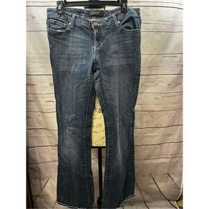 Seven7 flare jeans size 8‎ (2045)